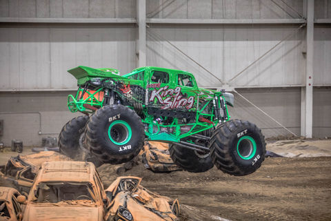 King sling Monster truck 